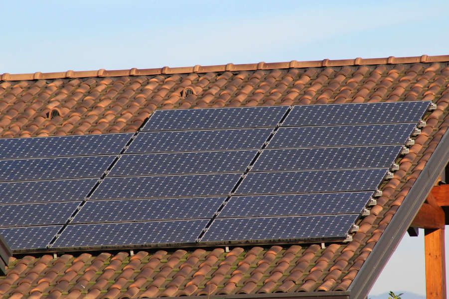 Błędy przy montażu paneli fotowoltaicznych