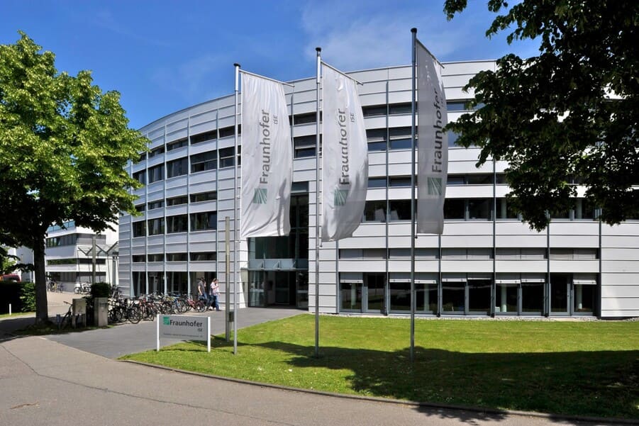 Fotowoltaika w Europie przeżywa „boom” według Fraunhofer ISE