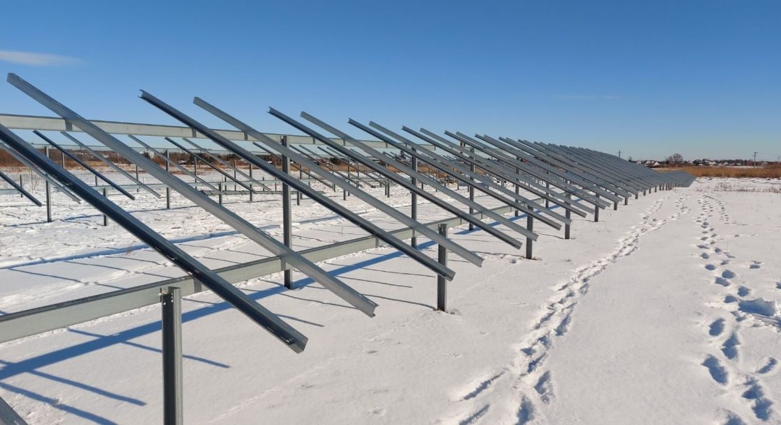 budowa-farmy-fotowoltaicznej-2